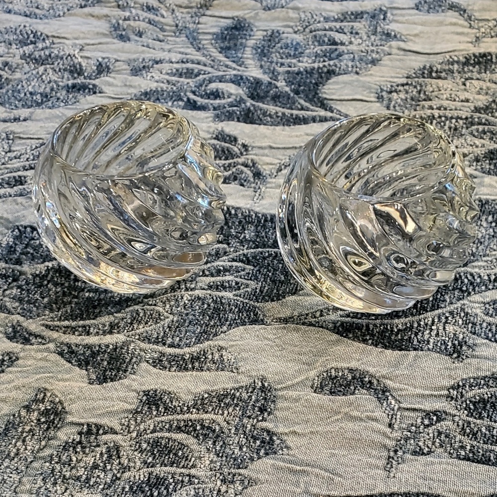 Glass Swirl Votive Candle Holders